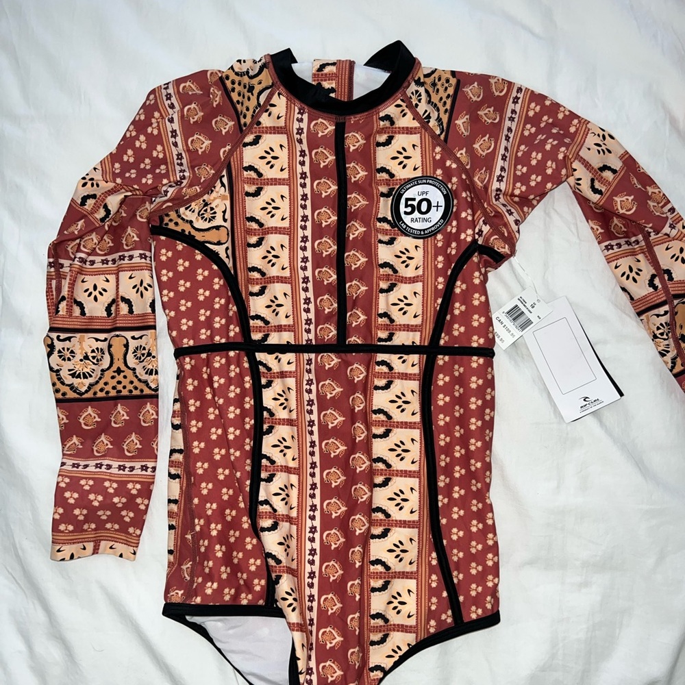 Long sleeve one piece bathing suit